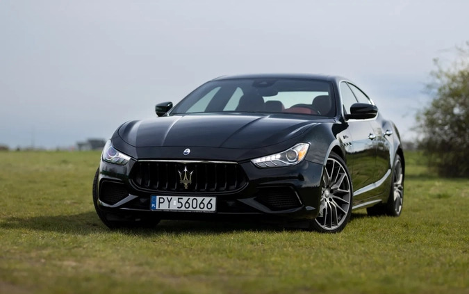 Maserati Ghibli cena 367000 przebieg: 27640, rok produkcji 2022 z Bolków małe 326